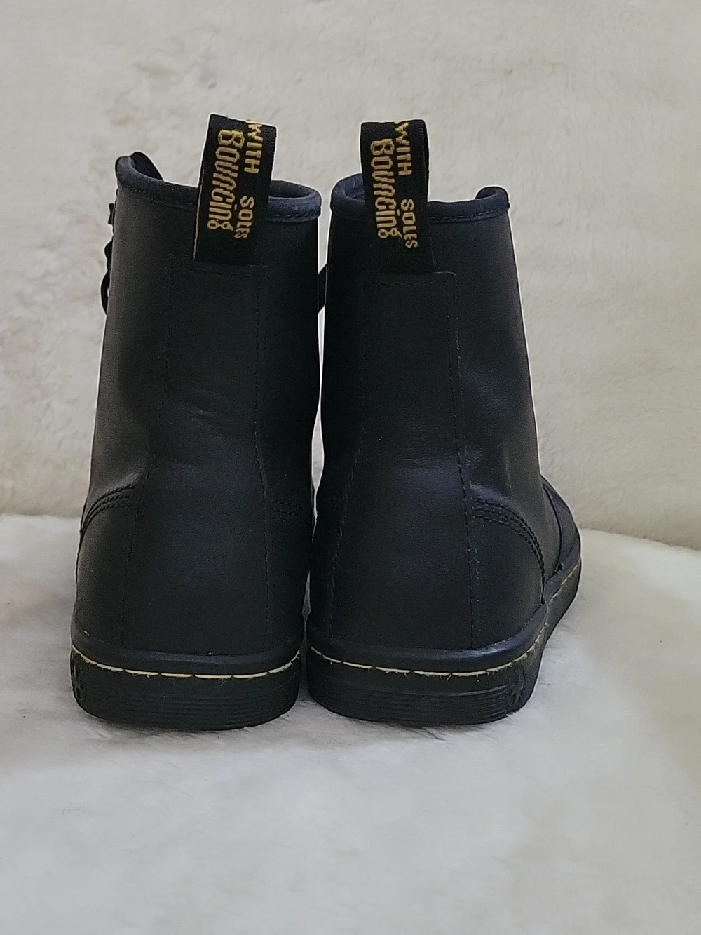 DR MARTENS Shoreditch Greasy Women's Combat Boots. Size 7 L. Black Boots. - Picture 7 of 16